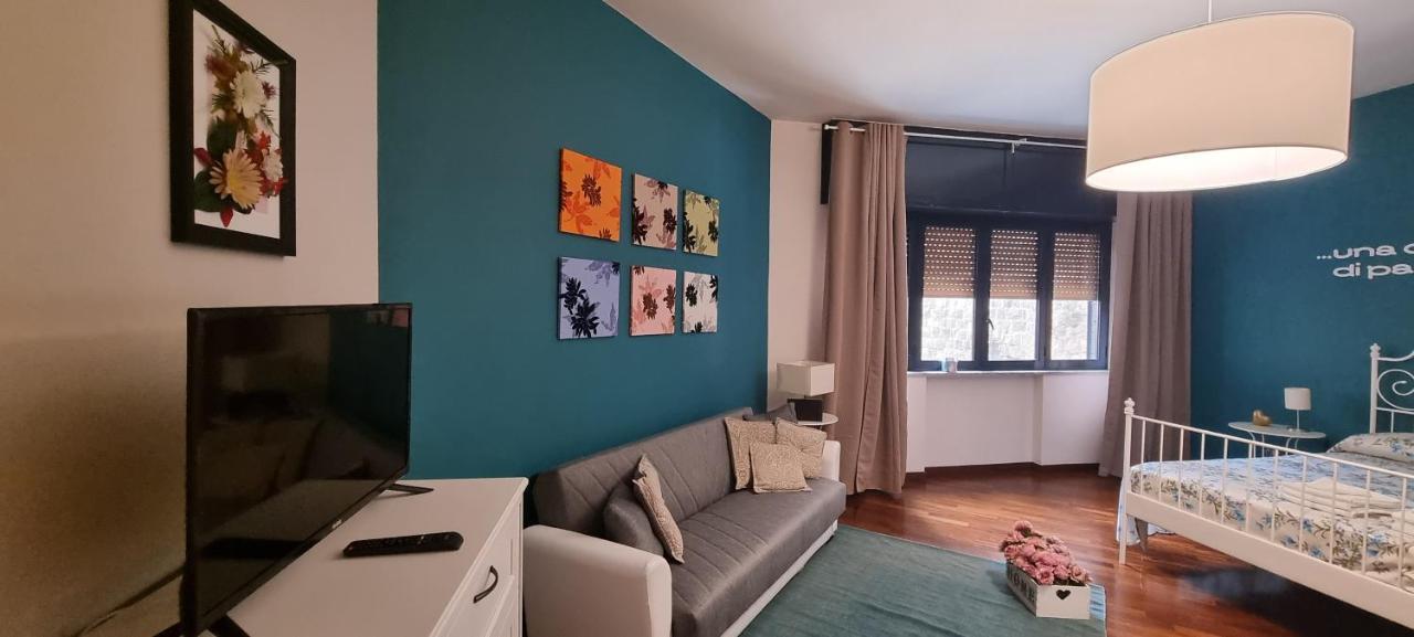 Via Battisti 109 Apartment Caserta Bagian luar foto