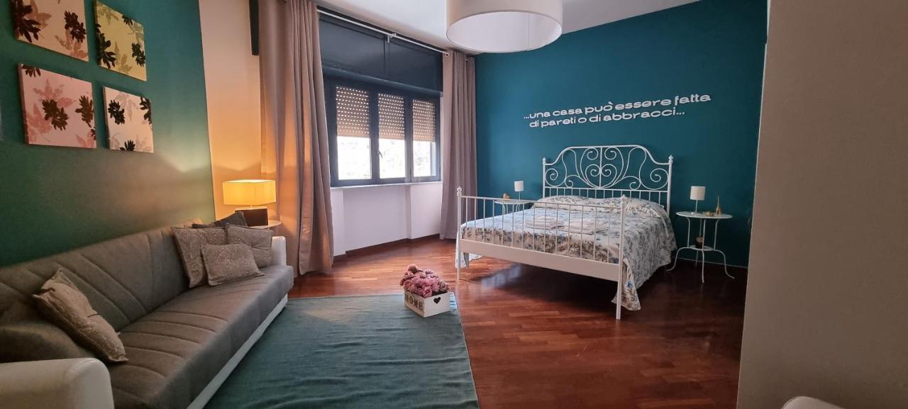 Via Battisti 109 Apartment Caserta Bagian luar foto