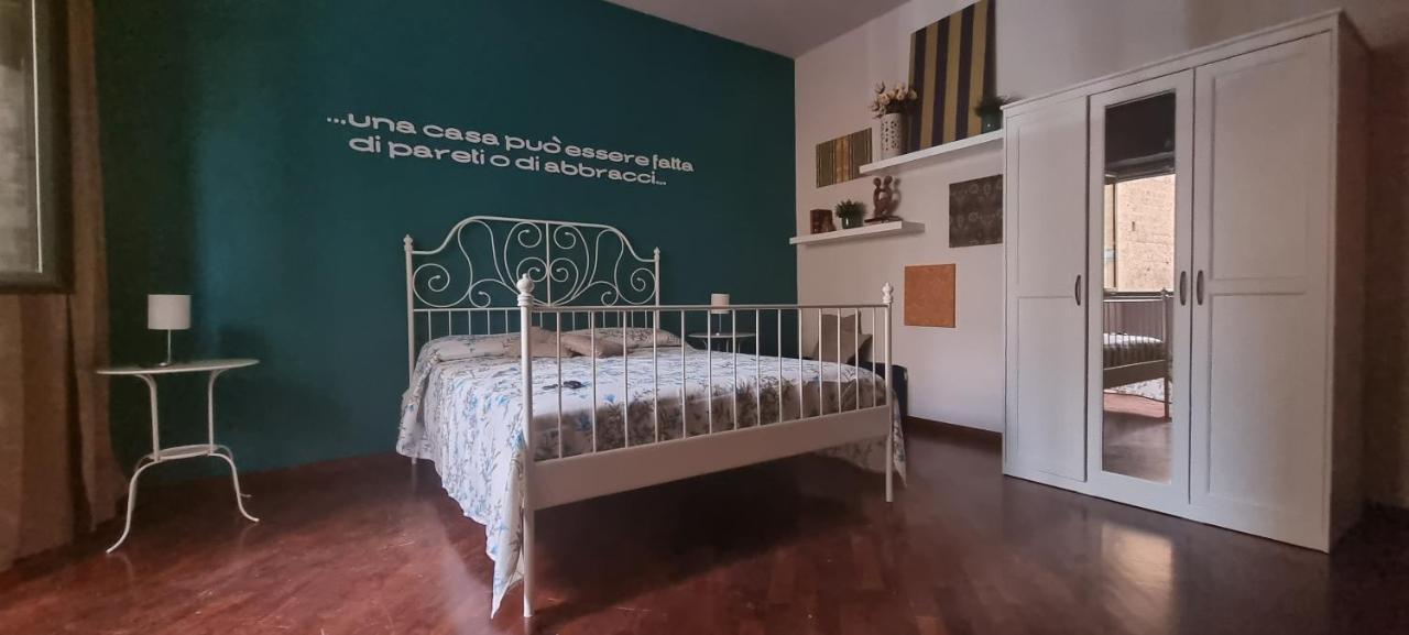 Via Battisti 109 Apartment Caserta Bagian luar foto